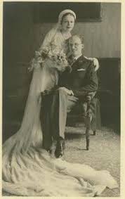 Hochzeit Des Prinzen Eugen Von Anhalt Mit Anastasia Jungmeier Royal Wedding Gowns Royal Brides Royal Weddings