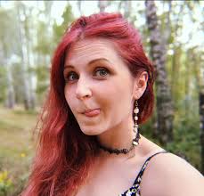 Hello, I'm Kathlyn and something to know about me is I love learning about  language. But that's pretty obvious. I live in the northeast US. I've been  to about 19 countries including