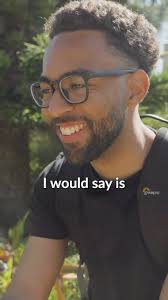 Meet our 2 newest interns, Kimberly and Hannah! “I'm Hannah. I'm from sunny  San Diego, California. I'm currently a public relations student at San  Diego State University. When I'm not catching up