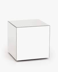 Billede 1 Af Produktet Bord Med Terningformet Og Spejleffekt Cube Table Indoor Furniture Table Furniture
