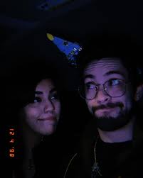 i'm 23 now, but my girlfriend still smells so st*nky 😟🥺💕