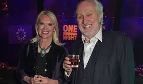 Anneka rice has revealed she was not able to take part in the first strictly come dancing group performance after being injured by anton du beke. Anneka Rice Husband The Staggering Confession Anneka Made After Split From First Husband Celebrity News Showbiz Tv Express Co Uk