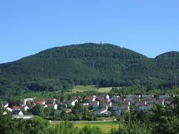 Read reviews from world's largest community for readers. Rossberg Schwaebische Alb