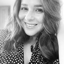 Email Address of @simplylovenancy Instagram Influencer Profile