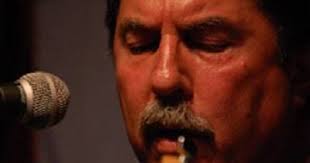 Band Mark Sena Info: Here's the scoop