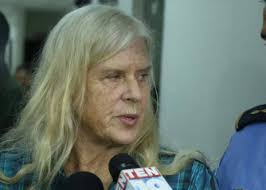 Dejan libre a arqueóloga detenida en SPS