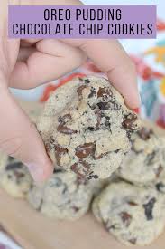 These oreo cheesecake cookies are the ultimate oreo lover's cookie. Oreo Pudding Chocolate Chip Cookies I Am A Honey Bee