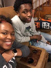 Calandra Williams's Instagram, Twitter & Facebook