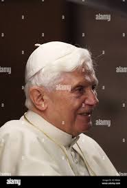 Ratzinger young hi-res stock photography and images