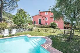 Urlauber vertrauen uns jedes jahr. Villa Orfeo In Lucca Toskana Italien Mieten Micazu