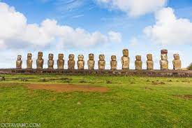 Gra pełna ciekawostek i wyzwań, w której łączysz litery i przechodzisz przez poziomy! Big Gang Of Moais Is Here Review Of Ahu Tongariki Easter Island Chile Tripadvisor