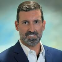 300+ profilů „Litfin“