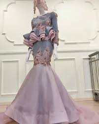 Dengan model cape ini bisa menutupi bagian dada membuat pemakainya menjadi lebih percaya diri untuk menghadiri acara wisuda. 24 Ide Duyung Dress Pakaian Pesta Gaun Perempuan Model Pakaian Hijab