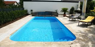 Renovation De Piscine Guide Conseils Et Cout Pour Faire Renover Sa Piscine
