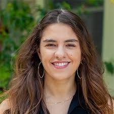 Valerie Reich's Instagram, Twitter & Facebook