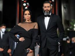 وكان عقد قران الفنانين محمد فراج وبسنت شوقي، فى شهر. Ø¨Ø³Ù†Øª Ø´ÙˆÙ‚Ù‰ Ù…Ø­Ù…Ø¯ ÙØ±Ø§Ø¬ Ø·ÙŠØ¨ Ø¨Ø³ Ø¹ØµØ¨Ù‰ ÙˆØ¹Ø±ÙØªÙ‡ Ù…Ù† 5 Ø³Ù†ÙŠÙ† ÙÙ‰ Ø¹ÙŠØ¯ Ù…ÙŠÙ„Ø§Ø¯ Ø¹ÙŠÙ†
