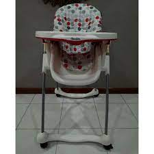 Kursi makan bayi satu ini memiliki jangka waktu pemakaian yang lebih singkat. Kursi Makan Anak Bayi Baby Chair Highchair Cocolatte Cl 512 Bekas Bayi Anak Kereta Kursi Goyang Gendongan Bayi Di Carousell