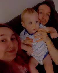 Vikki James's Instagram, Twitter & Facebook