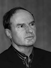 Petra Abraham's Instagram, Twitter & Facebook