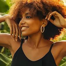 Gold Hoop Earrings for Women 18K Gold Plated Knot Hoop Earrings Statement  Lightweight Thick Trendy Small Gold Open Hoops Fashion Jewelry, L, Brass,  No Gemstone : Amazon.co.uk: Fashion