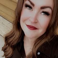 Marisa Jensen's Instagram, Twitter & Facebook