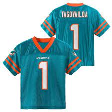 Jun 12, 2021 · tua tagovailoa has received a ton of criticism this offseason, but there is one player that will make or break tagovailoa's season in 2021. Nfl Miami Dolphins Toddler Boys Tua Tagovailoa Short Sleeve Jersey 2t Target