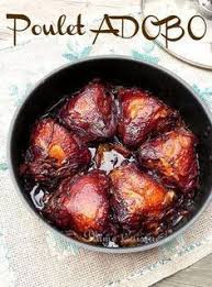 Le Poulet Adobo Est Une Delicieuse Recette Des Philippines Ce Plat Local A Base De Sauce Soja V Recettes Des Philippines Recette Exotique Recettes De Cuisine