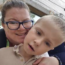 Alicia Hall updated her profile picture.