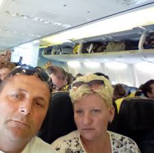 Megérkeztünk az új év első témákat boncolgató videójával, ami kivételesen  férfi pácienseinknek, követőinknek szól 😳👨🏻‍💼 Ettől függetlenül  természetesen a kedves hölgyek számára is informatív jellegű lehet, ha  éppen most, vagy a jövőben