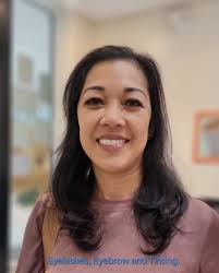 Eyebrow threading service in Schaumburg