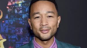 Amy Winehouse sings posthumous backing vocals