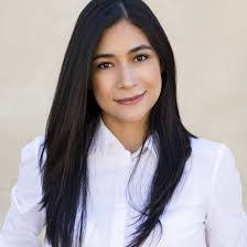 Karina Chacon's Instagram, Twitter & Facebook