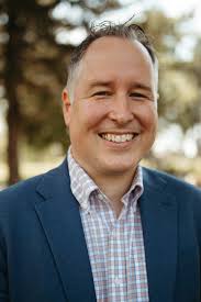 Christian Pinnen, Historian & Author