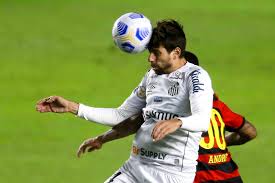 No ano seguinte, passou a ganhar mais chances e se consolidou como titular a partir da. Snzjltvfx8k0 M