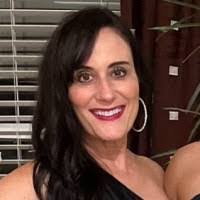 Dana Ely's Instagram, Twitter & Facebook