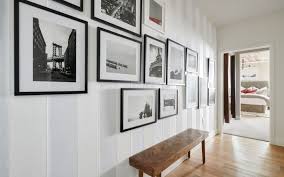This year with all the time we've spent stuck at home, i've had way too much time to reconsider the decor in every room. How To Create A Gallery Wall