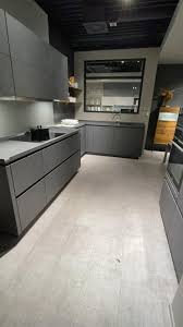 Aktuelles Neuigkeiten Kuchen Partner Video Em 2020 Cozinhas Modernas Design De Cozinha Design De Cozinha Moderna