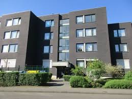 Die kleinste wohnung hat zimmer, das größte objekt zimmer. Sozialwohnung Mieten In Bonn Wohnungen Mit Wbs Immobilienscout24