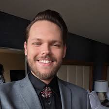 Adis Halilovic (@adishalilovicart) • Instagram photos and videos