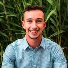 Malik Hughes's Instagram, Twitter & Facebook