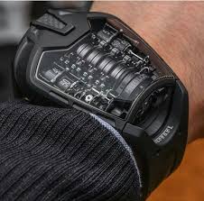 Hublot is delighted to announce that clare smyth mbe, the first and only british female chef to hold three michelin stars in the uk, has joined the hublot family. The Hublot Mp 05 La Ferrari All Black Montre Design Montres Noires Pour Hommes Montres Uniques