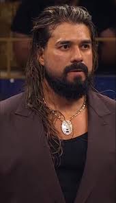 💕 Bret Hart's classic #WrestleMania match with Stone Cold Steve Austin was  28 years ago today… this is the match that Austin credits for making him  the megastar he became.