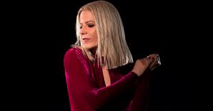 E também o kid abelha, que surpreendeu ao ter uma mulher linda e loura como vocalista. Paula Toller Ela Afirma Ser Cancelada Ha Decadas E Cita Massacre E Bullying