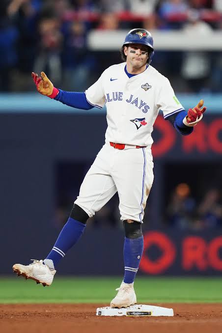 Blue Jays infielder Ernie Clement sets MLB record with 30 hits in one  postseason – CBS17.com