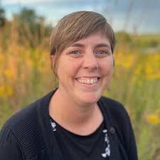 Love of nature takes root for Grinnell alumna