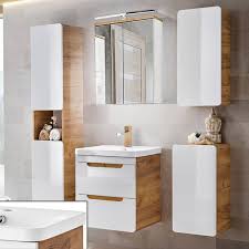 Vielfältige hochwertige badezimmer set können sie hier auswählen! Gunstige Badmobel Fur Kleine Bader Badezimmermobel Weiss Badezimmer Hochschrank 30 Cm Breit Gunstige Badezimmer Set Badezimmer Mobel Badezimmer Renovieren