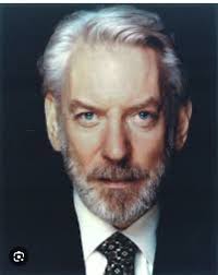 Lazaro Borges (@StPeteBear)