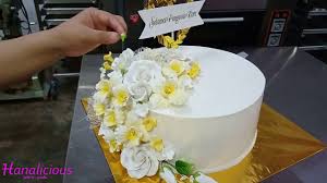 Wedding cake ini bertingkat 4 susun. Kek Kahwin Hias Simple Tema Kuning Guna Bunga Gumpaste Youtube