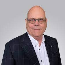 David Ambers's Instagram, Twitter & Facebook