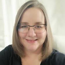 Today's my first day! I am SO excited and honored to have joined the  Co-operative Education (CE) at the University of Waterloo as a Student  Advisor. After several weeks of training, I